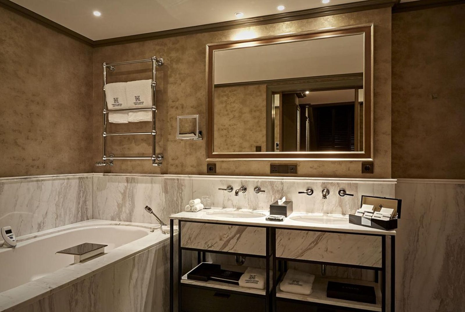 Hotel TwentySeven - Small Luxury Hotels of the World — photo 4